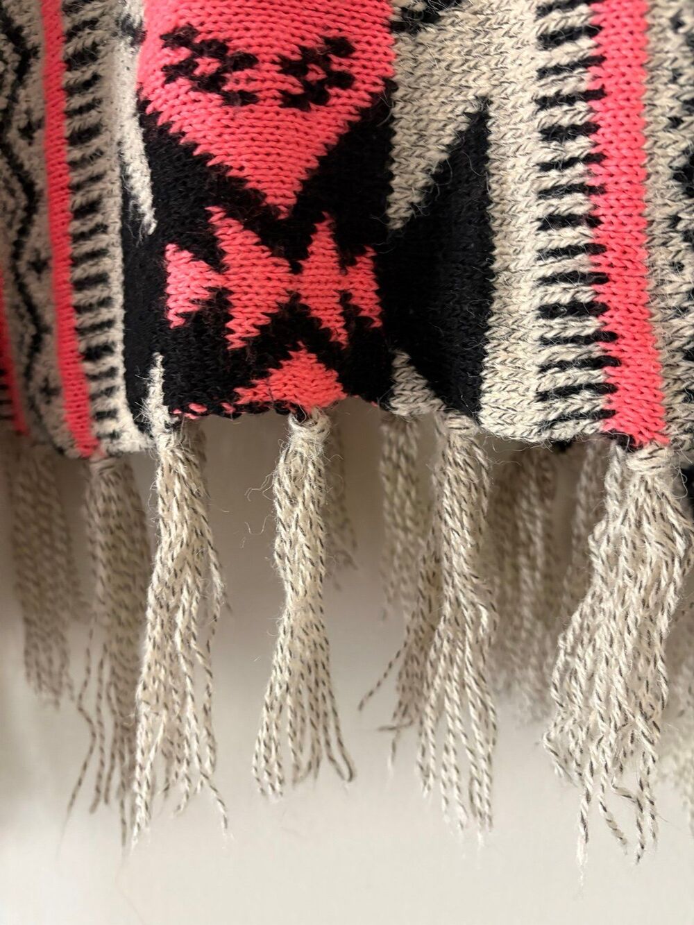 Aztec Fringe Poncho Sweater M Pink Knit Tribal Caftan Cardigan Boho 70s Festival - Picture 5 of 12